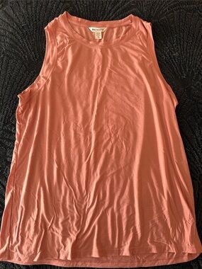 Athleta Coral-Peach Muscle Tank Top
